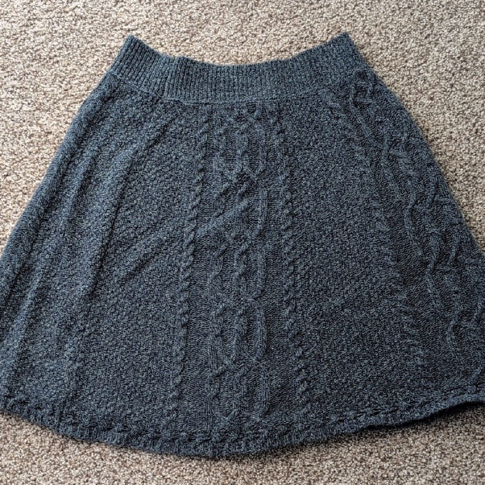 Anthropologie - Moth size M Knee-Length Gray A-Line Sweater Skirt